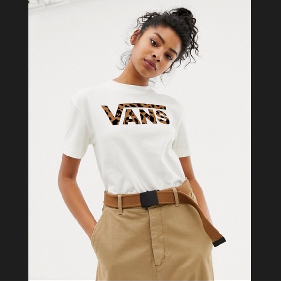 بريق vans animal print t shirt 